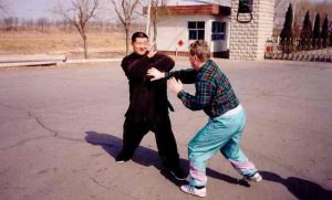 Przyjacielski sparring z sifu Zhao Wei Ping